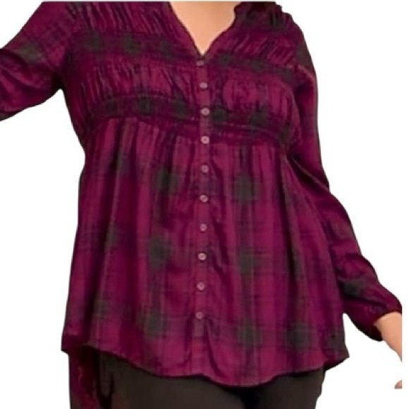 New Torrid rayon plum plaid tunic top Sz.00 - Picture 2 of 9